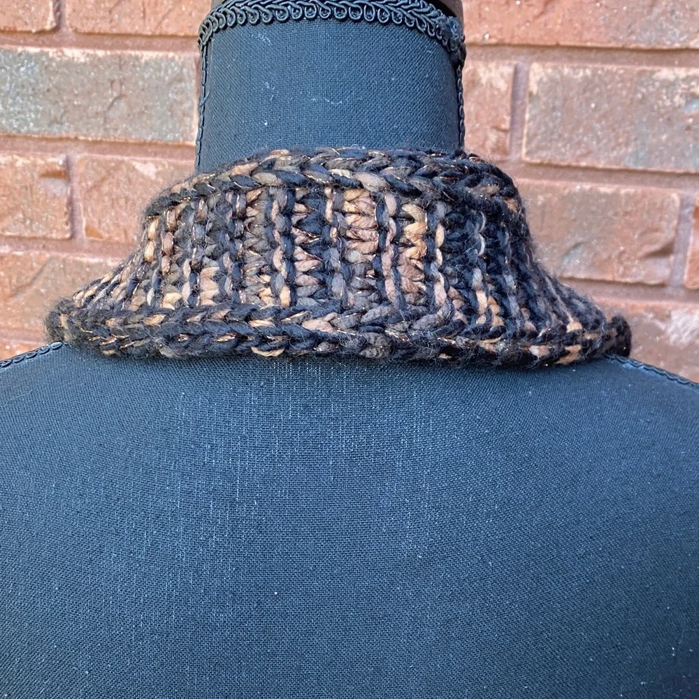 NWT Fossil Black Brown Knit Scarf with Pom-Poms